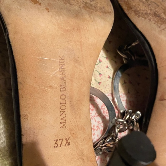 Manolo Blahnik Black Sandals Heels with Silver Chain Size 7.5 - Picture 5 of 5